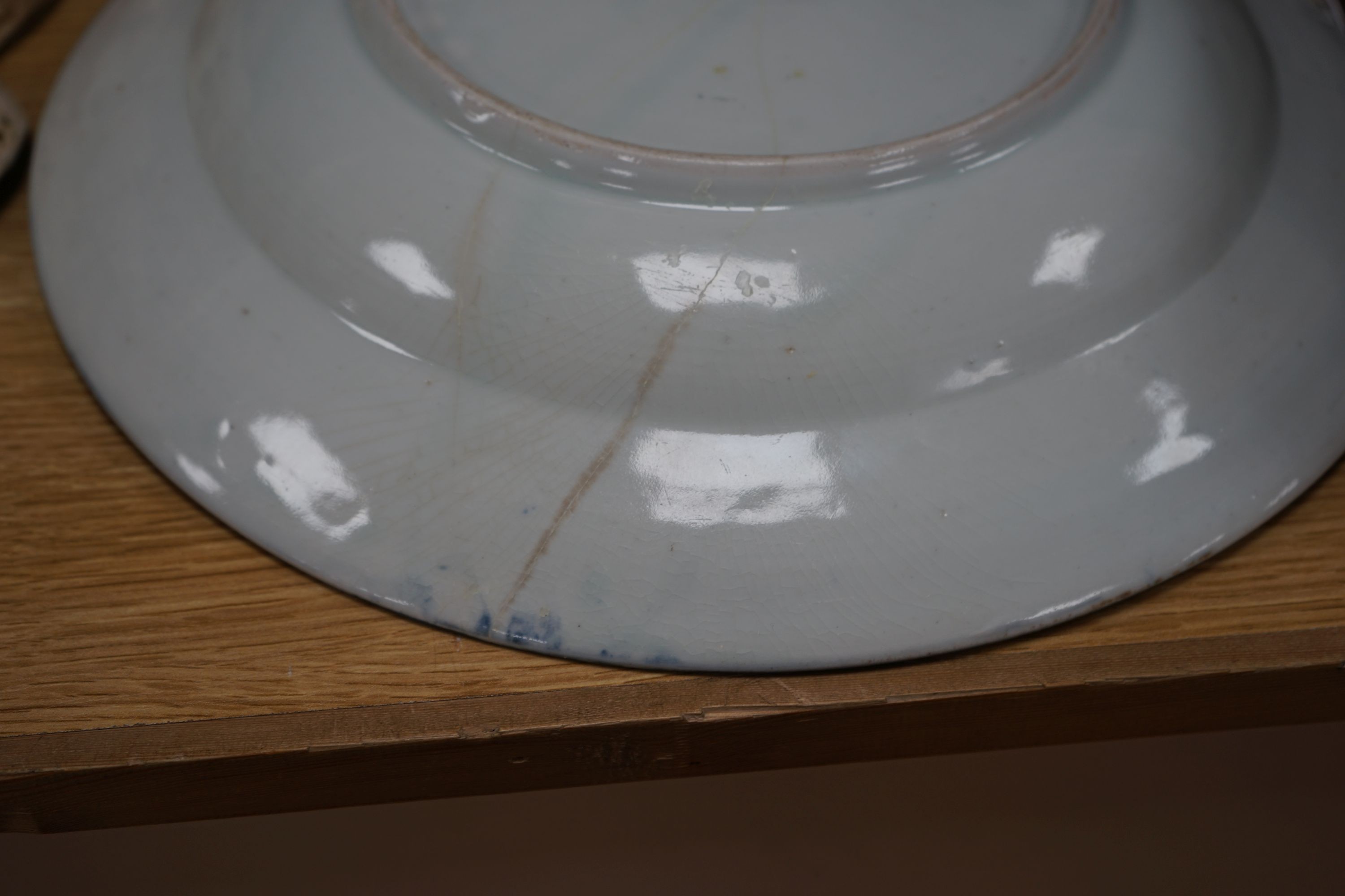 A Japanese blue and white dish, a Chinese blue and white meiping and a clobbered plate 33cm